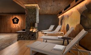 Ruang duduk di Hotel ELEMENTS Tatranska Lomnica