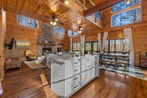 Gambar di galeri bagi AltaLomaOverlook di Broken Bow