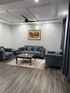 O zonă de relaxare la Harriot Hotel Skardu