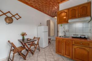 Gallery image of Myrtoo in Kyparíssion