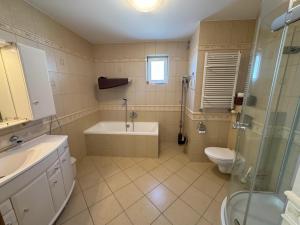 Koupelna v ubytování Apartament Viola