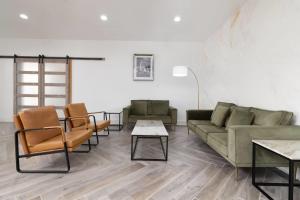 Photo de la galerie de l'établissement Wingate by Wyndham Savannah Gateway, à Savannah 38 autres photos