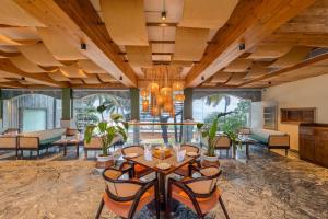 Area soggiorno di White Wharf Beach Resort Morjim Goa