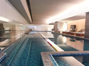 Bazén v ubytování DoubleTree by Hilton Chongqing - Nan'an nebo v jeho okolí