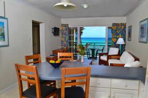 Afbeelding uit fotogalerij van Coral Mist Beach Hotel in Bridgetown