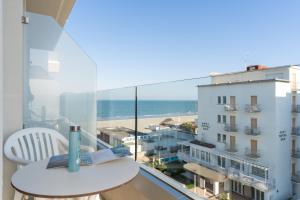 A balcony or terrace at Hotel Majestic