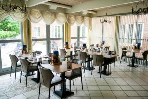 Restaurace v ubytování Dronninglund Hotel + 20 fotografií