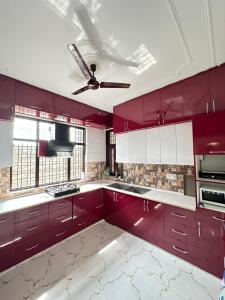 Køkken eller tekøkken på Home Dwarka express way