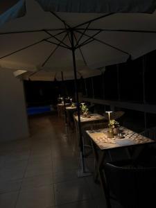 Nápoje v ubytování Palmyra Hotel