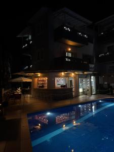 Bazén v ubytování Palmyra Hotel nebo v jeho okolí