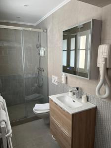 Un baño de Hotel du Dragon