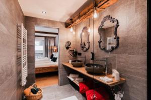 Koupelna v ubytování Hotel Glücksschmiede - Hinterglemm