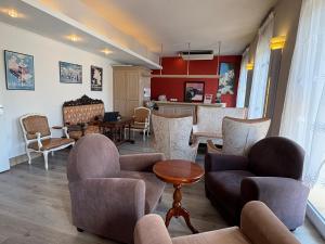 达克斯Cit'Hôtel Beausoleil DAX的相册照片