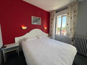 达克斯Cit'Hôtel Beausoleil DAX的相册照片