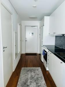 Kuchyň nebo kuchyňský kout v ubytování Continental Apartment Hotel Sollentuna