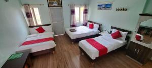 Letto o letti in una camera di Hotel Elite Pokhara