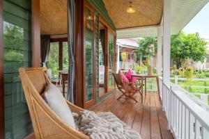 Balkón nebo terasa v ubytování Luxury Farm House