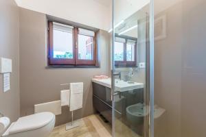 Ένα μπάνιο στο La Contredda Portobello +33 φωτογραφίες