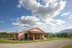 A general mountain view or a mountain view taken from the country house