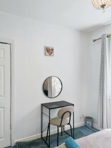A bed or beds in a room at Gra accommodations athy
