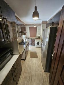 Η κουζίνα ή μικρή κουζίνα στο Elite stay at Madinaty