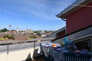 A balcony or terrace at Piccolo paradiso