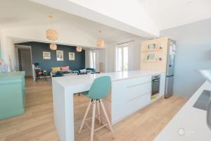 Kuchyň nebo kuchyňský kout v ubytování Maison familiale aux Sables d'Olonne - 5 chambres