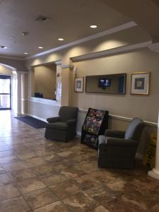 A seating area at Studio 7 Harker Heights