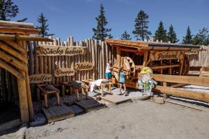 Zdjęcie z galerii obiektu FamilienWohnung Wildspitze w mieście Fügen