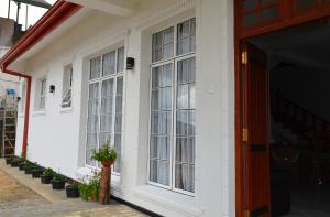 Gallery image of Thuring's Holiday Bungalow in Nuwara Eliya