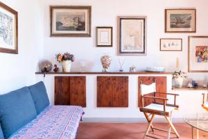 Χώρος καθιστικού στο Fantastica casa sul mare con giardino privato