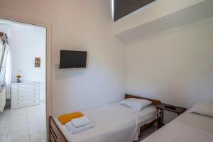 Gallery image of Amadris Serenade holiday home in Skála Foúrkas