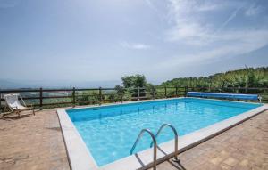 a swimming pool with a view of the water at Casa Lavanda, Ac, Wifi, Narni in Narni
