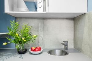 Dapur atau dapur kecil di Eden On The Bay 68A by Host Agents +14 gambar