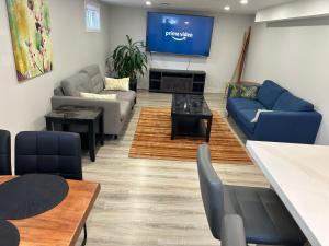 Foto dalla galleria di Luxury 2 Bedroom House a Richmond Hill