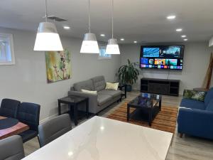 Foto dalla galleria di Luxury 2 Bedroom House a Richmond Hill