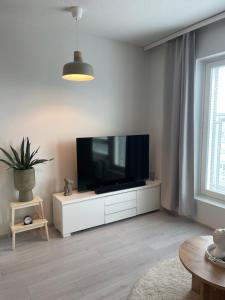 Μια τηλεόραση ή/και κέντρο ψυχαγωγίας στο New Homes II