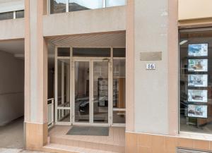 Exteriér alebo vchod do ubytovania Appt 4 personnes plein centre Cauterets avec parking