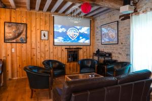 Χώρος καθιστικού στο Moulin Cozanne