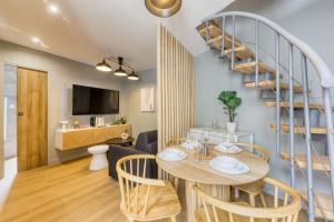 Posezení v ubytování Duplex appartement Paris + 21 fotografií
