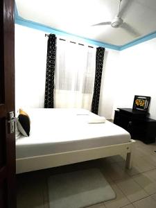 Φωτογραφία από το άλμπουμ του Shanni Mtwapa Luxury 3bedroom with swimming pool & gym σε Mtwapa