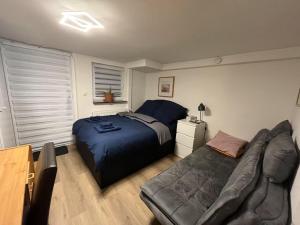 Et opholdsområde på Souterrain-Apartment