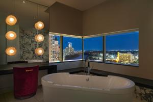 Nespecifikovaný výhled na destinaci Austin nebo výhled na město při pohledu z hotelu + 37 fotografií