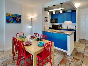 Η κουζίνα ή μικρή κουζίνα στο Seventh Heaven