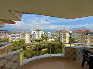 Balkón nebo terasa v ubytování SA Apartments! Family 2BD Flat 150m to the Beach + 37 fotografií