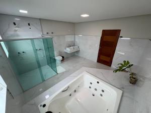 Ένα μπάνιο στο Pousada Allphaville +16 φωτογραφίες