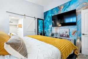 Gallery image of Fire Pit, Hot Tub, Theater, Deck, Downtown Oasis in National City