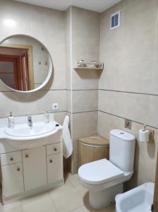 Koupelna v ubytování Apartamento Lajarraga Familias y parejas