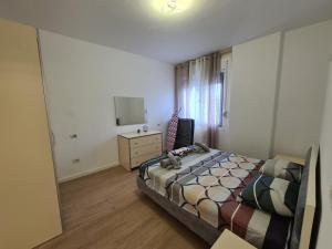 Postel nebo postele na pokoji v ubytování Kien apartment