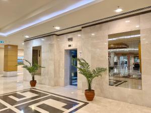 The lobby or reception area at The Green Park Pendik Még 37 kép
